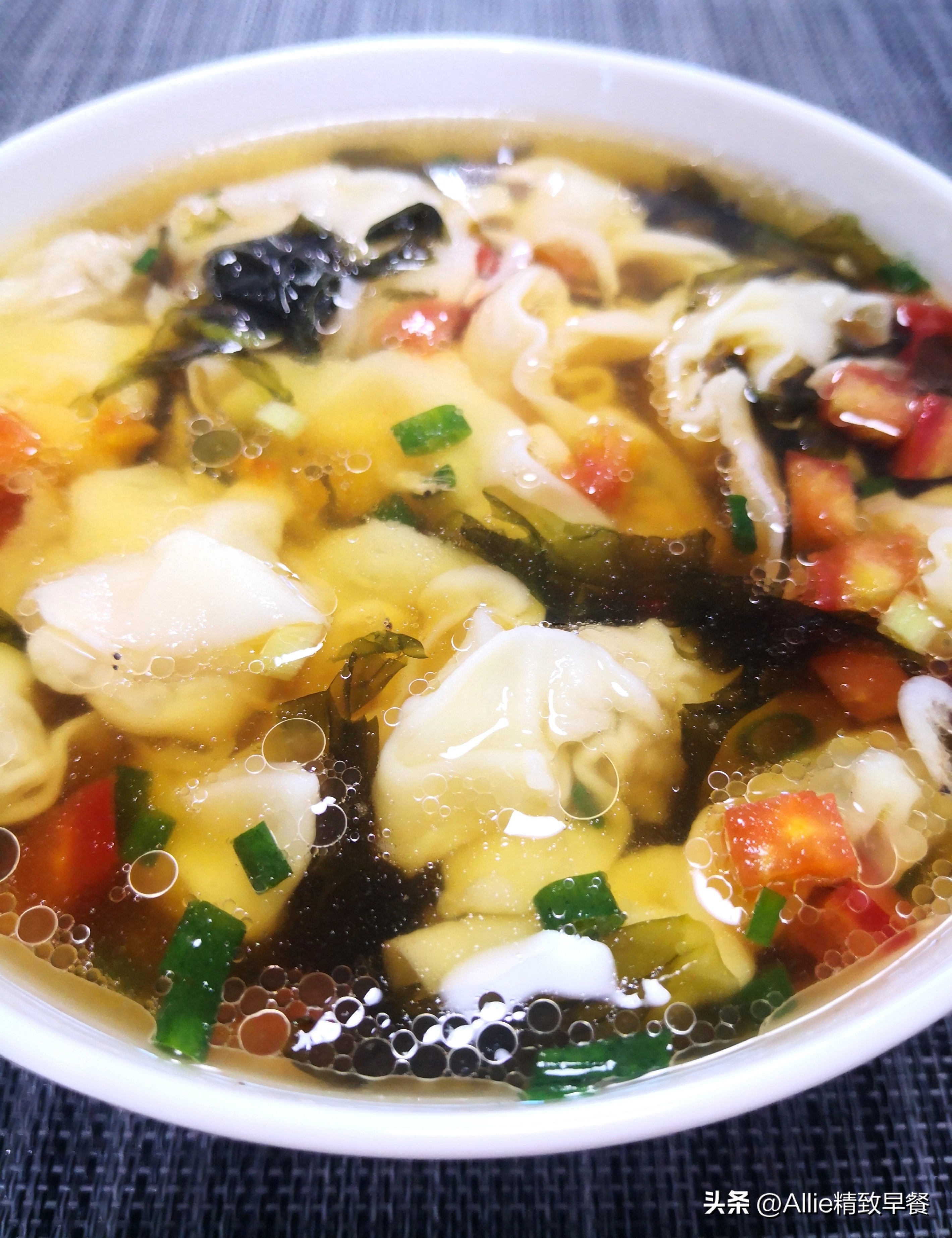 馄饨皮加什么添加剂最好,买的馄饨皮里面有添加剂吗