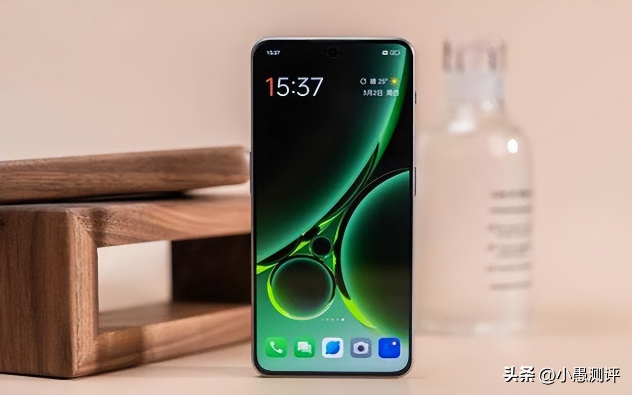 预算两千几买手机这四款不要错过,推荐3000左右最值得买手机