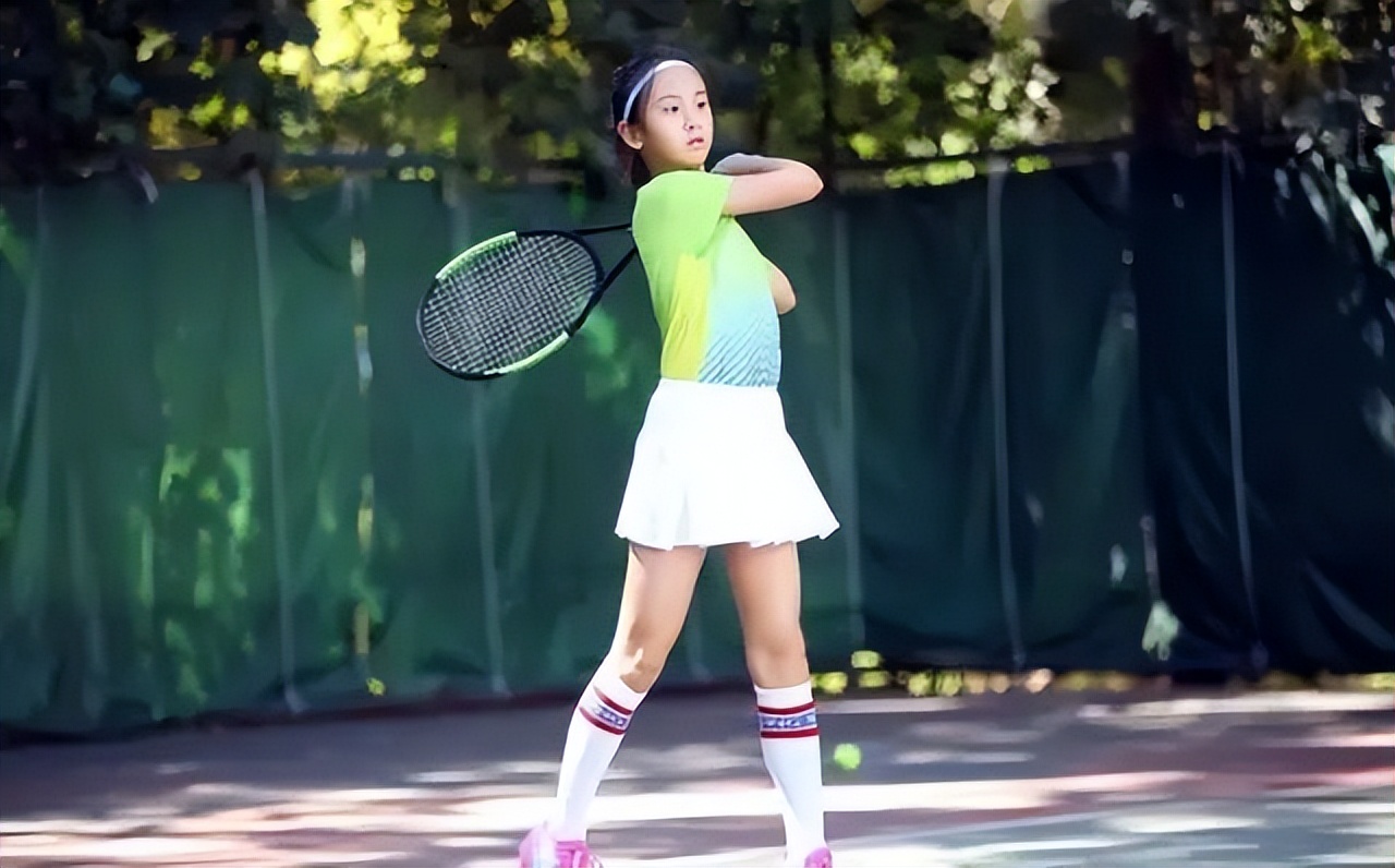 13岁男孩身高不达标怎样长高,14岁男孩长高到180可能吗