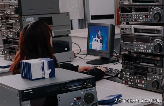 光盘、磁带存储的装具解决方案研究