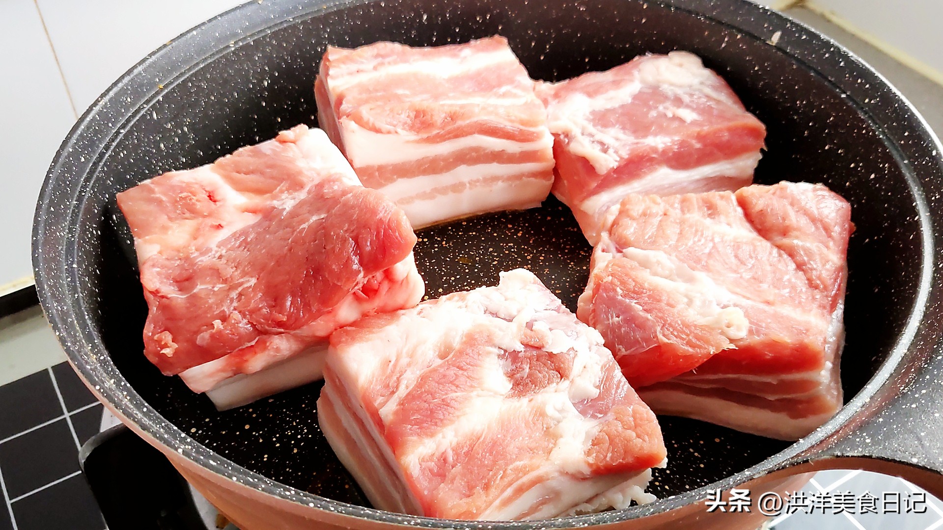 超市猪肉和菜市场猪肉哪个便宜,同是猪肉为什么超市便宜