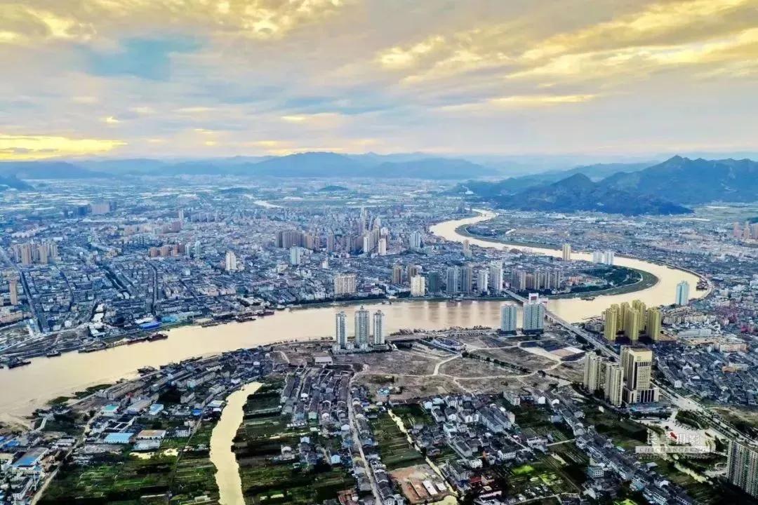 平阳县合并镇,平阳县鳌江镇是百强镇吗