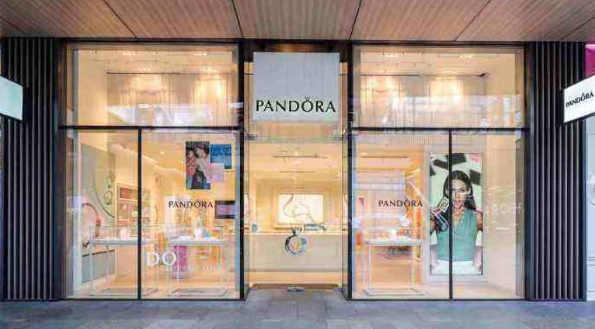 全球实体店阵亡名单,2021年实体店还能活么