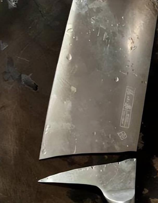 张小泉菜刀怎么有几百年历史 (龙泉菜刀和张小泉菜刀哪个质量好)