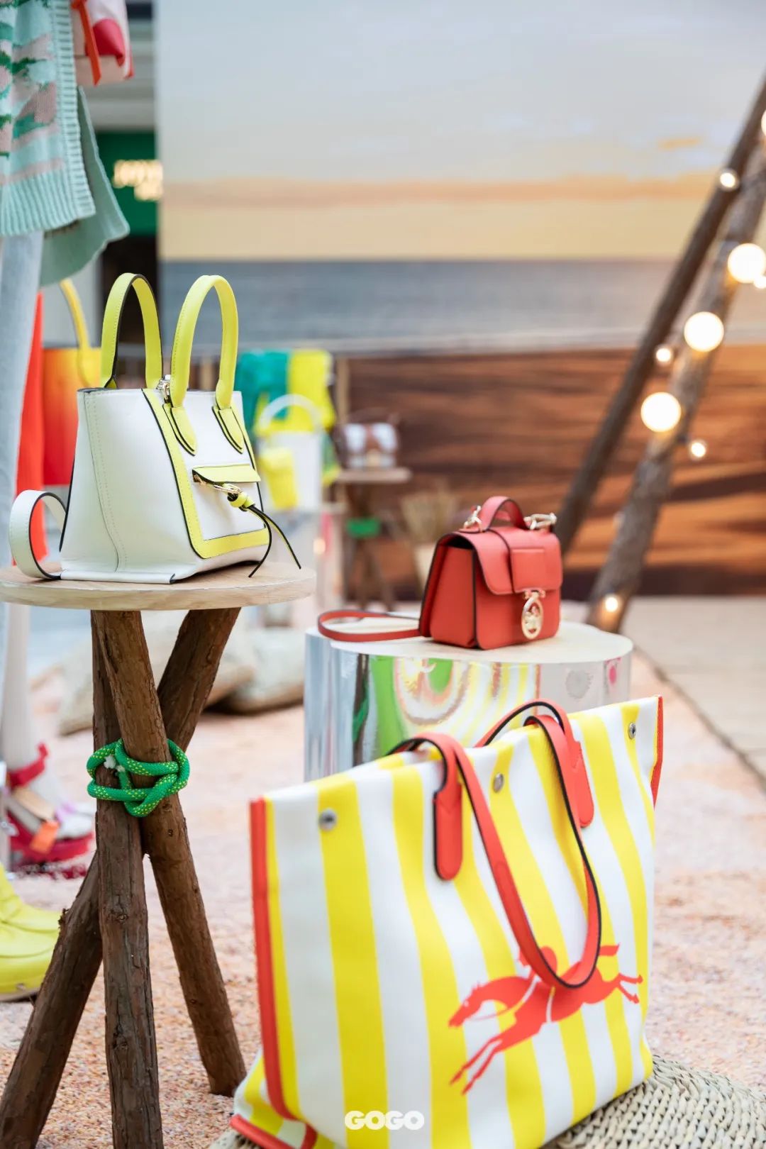 衡山路再次挤满了年轻人，竟是因为Longchamp来了？！