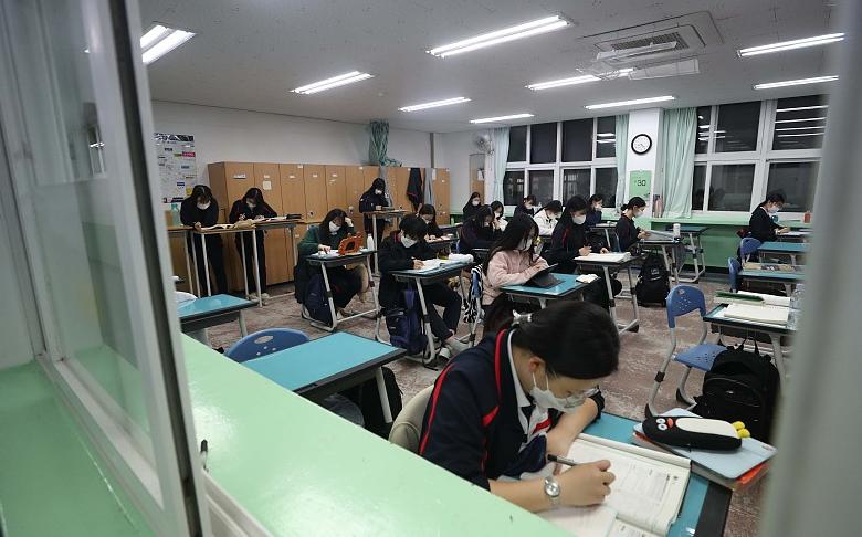 上了“三本”大学后，学生才会渐渐明白的道理，提前了解没坏处