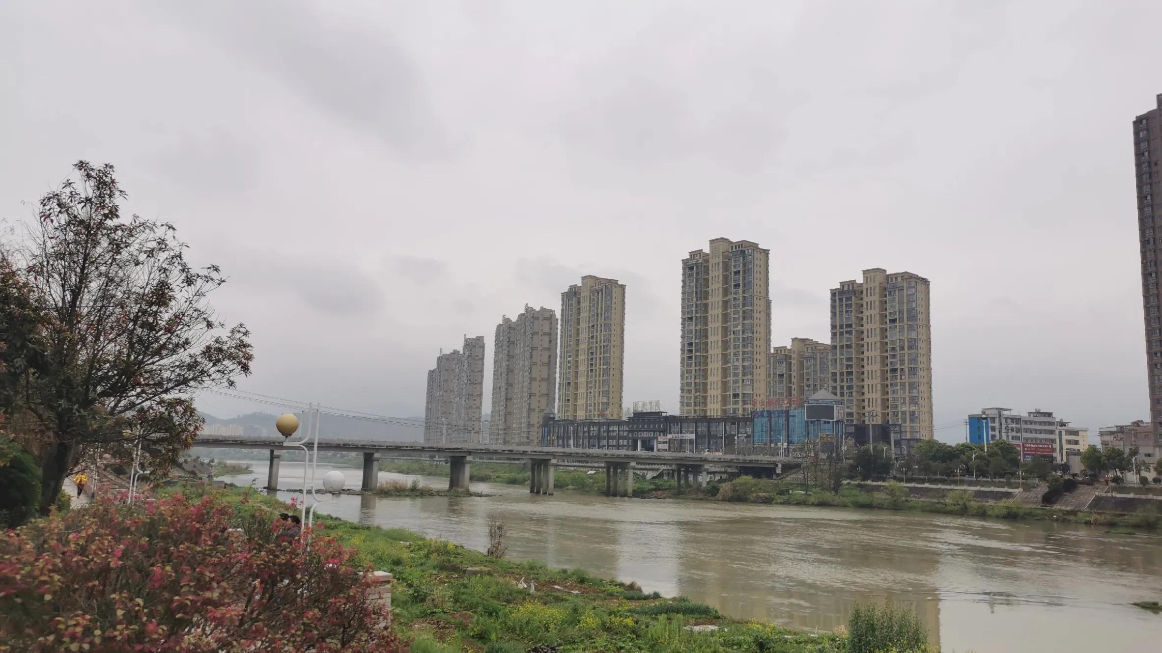 房住不炒，租购并举，买房划算，还是租房划算呢？