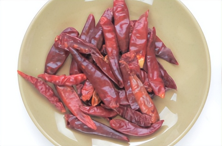 卤菜用哪种辣椒最好,卤菜的辣椒配方视频教程