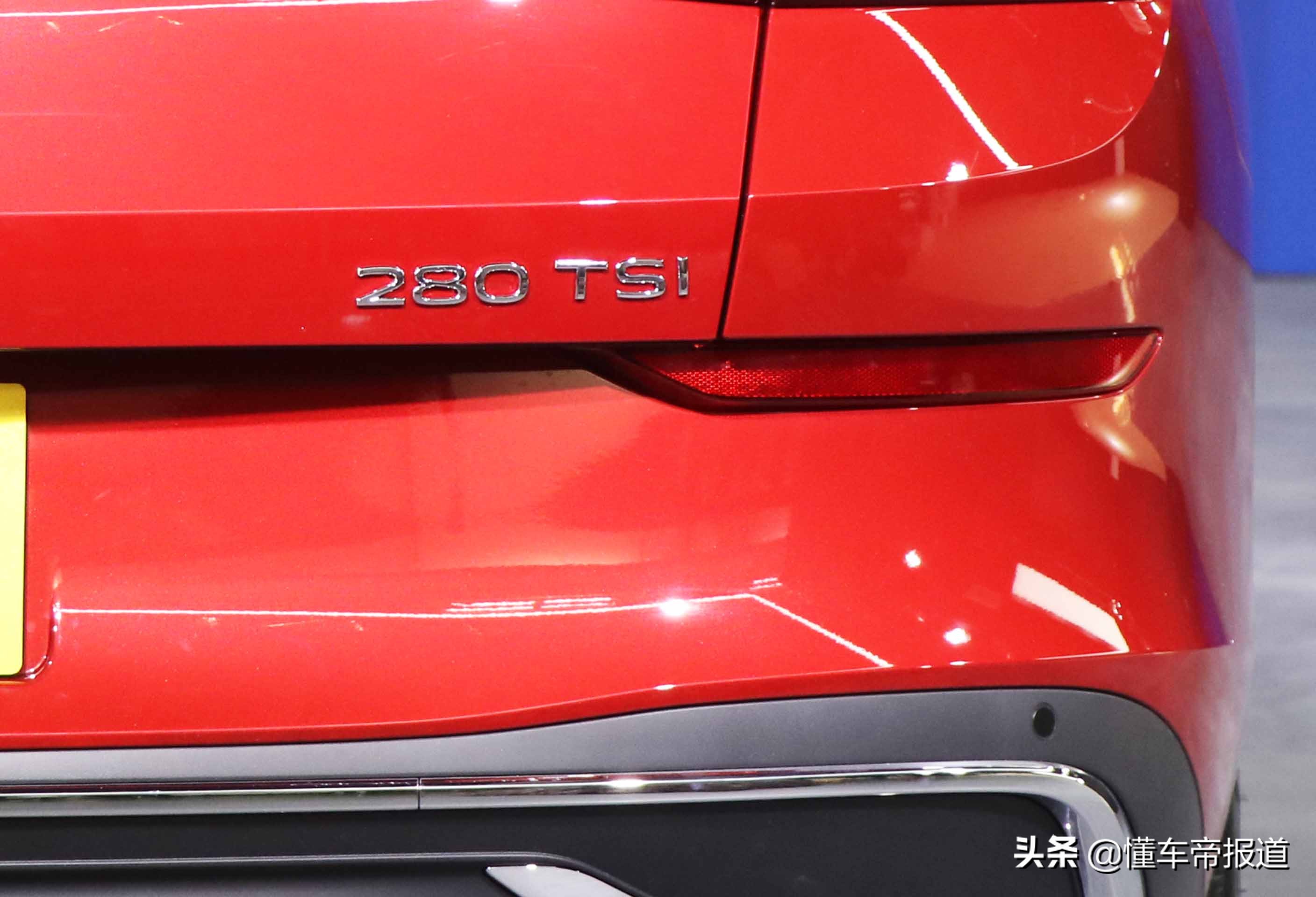 大众cc新款曝光,cc凌渡掀背式