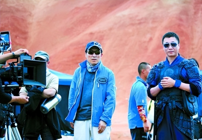 张艺谋三枪完整视频,张艺谋三枪剧本