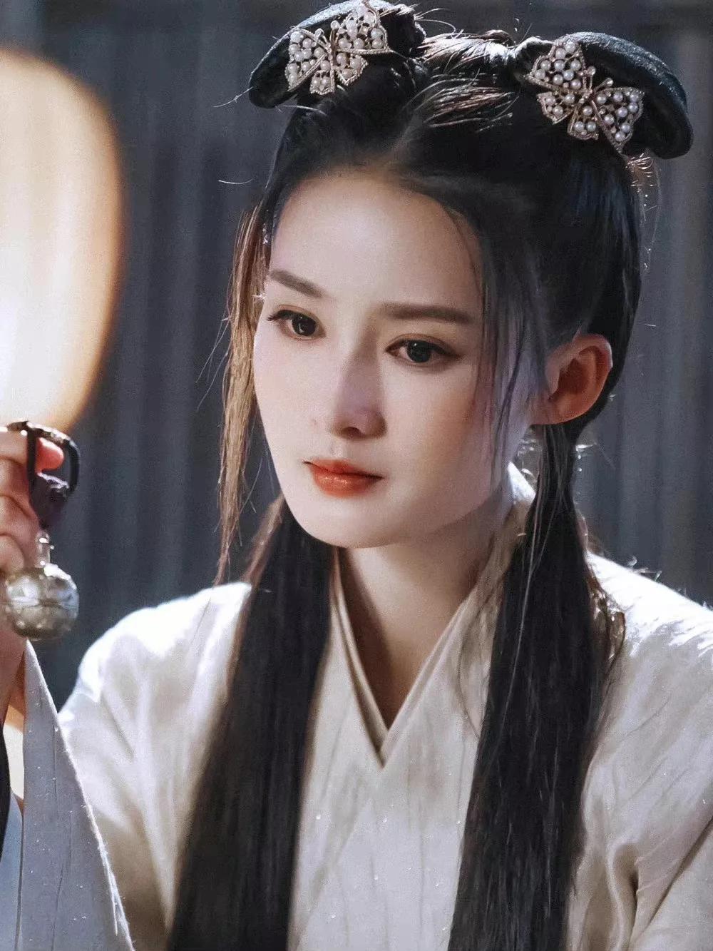 刘亦菲宋轶蓝色礼服,刘亦菲和宋轶谁更美