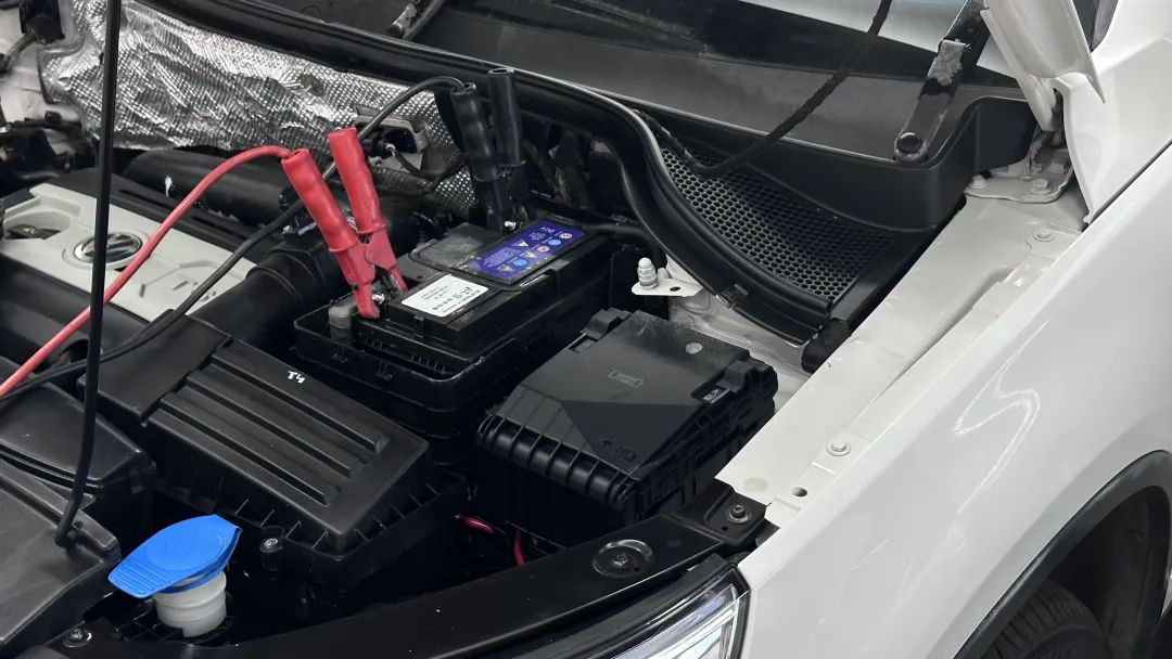 12年大众途观二手车翻新,大众途观外观塑料件翻新