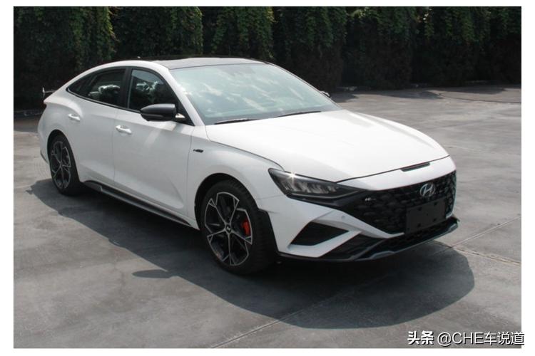 2022年值得期待的4款轿车，各个“狠角色”，现在该存钱了