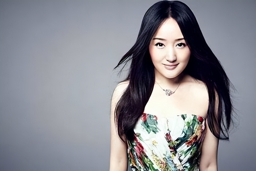 杨钰莹恋爱分手后现在过得怎么样,杨钰莹谈初恋现状