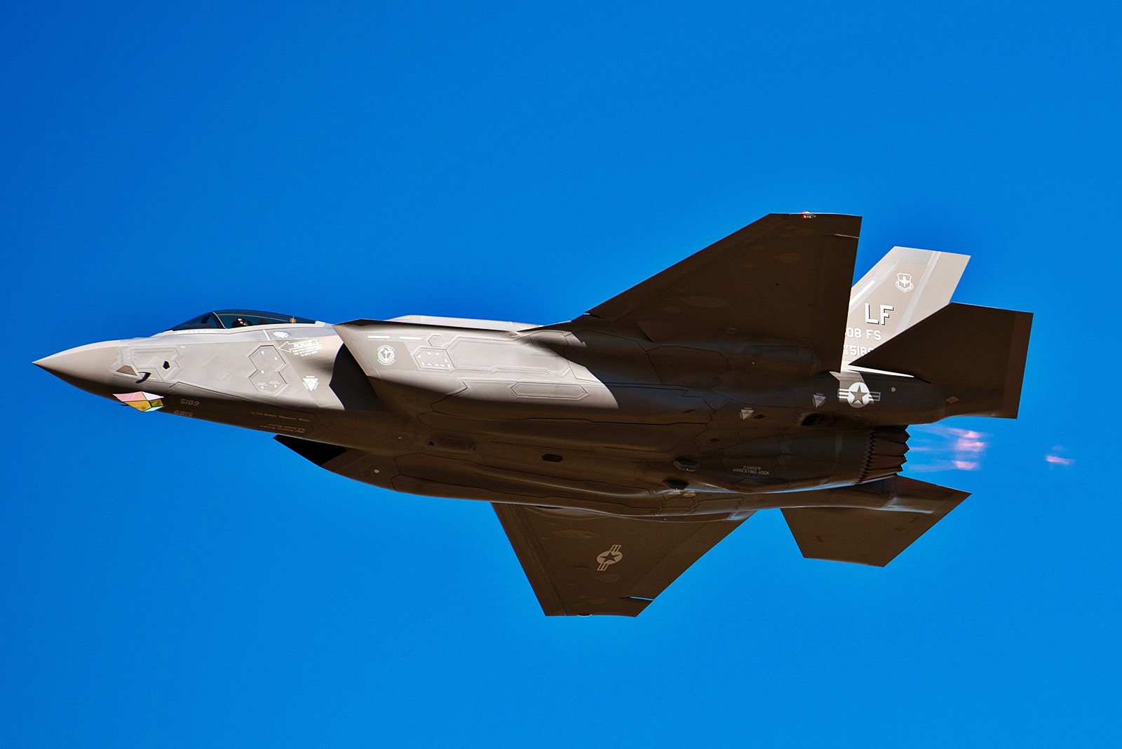 世界最强战斗机歼20排名 (世界最先进的战斗机f35还是f22)