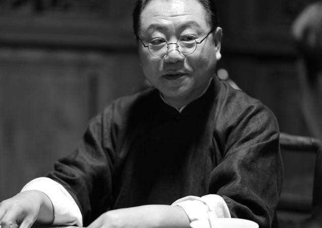 范伟获最佳男配角获奖感言,范伟再获“天坛奖”最佳男主角奖