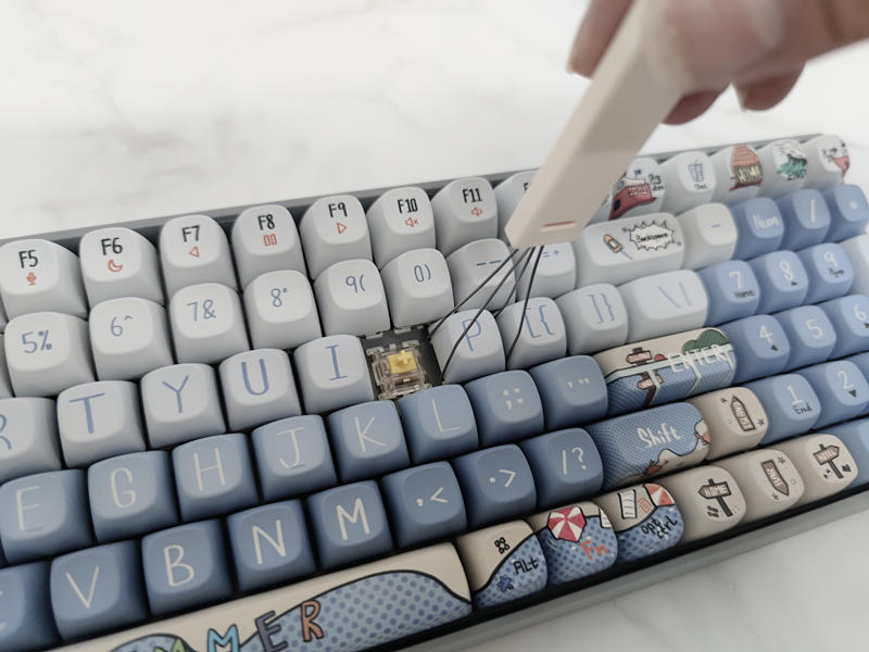 洛斐小翘键盘手感,洛斐小翘手感相似的键盘