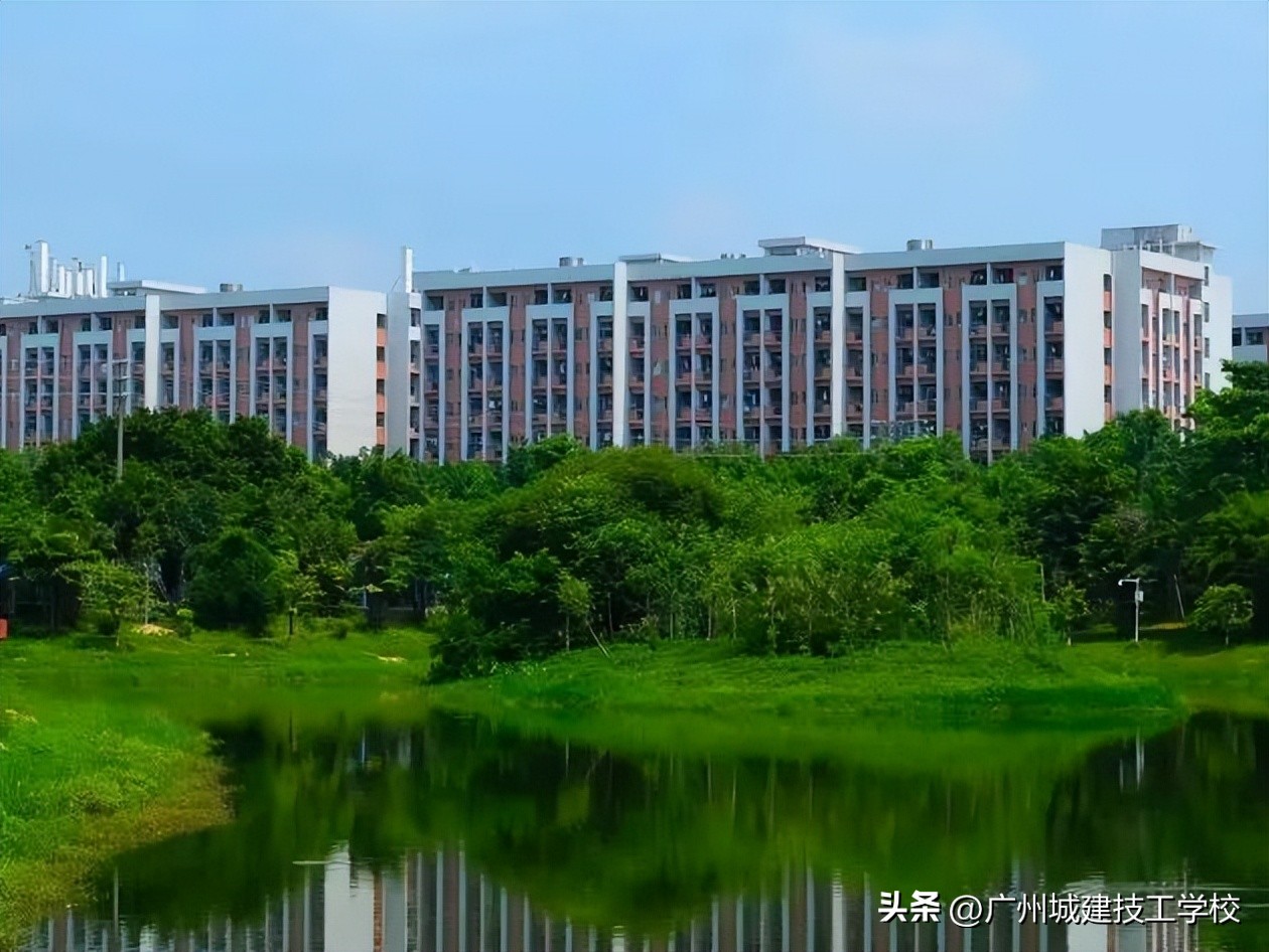 评为优秀学校喜报,我校荣获先进单位