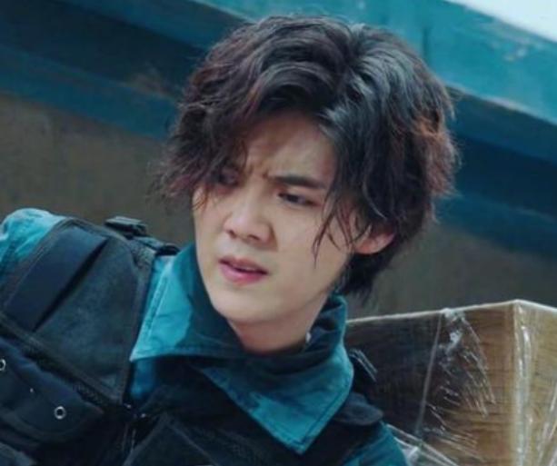 真男人就是敢作敢当,鹿晗发文霸气护女友