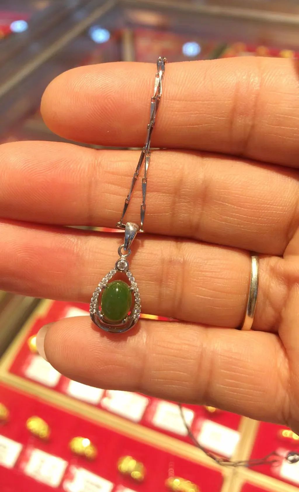 【星岛独家】曝光深圳网红店“中大奖”*局骗**！