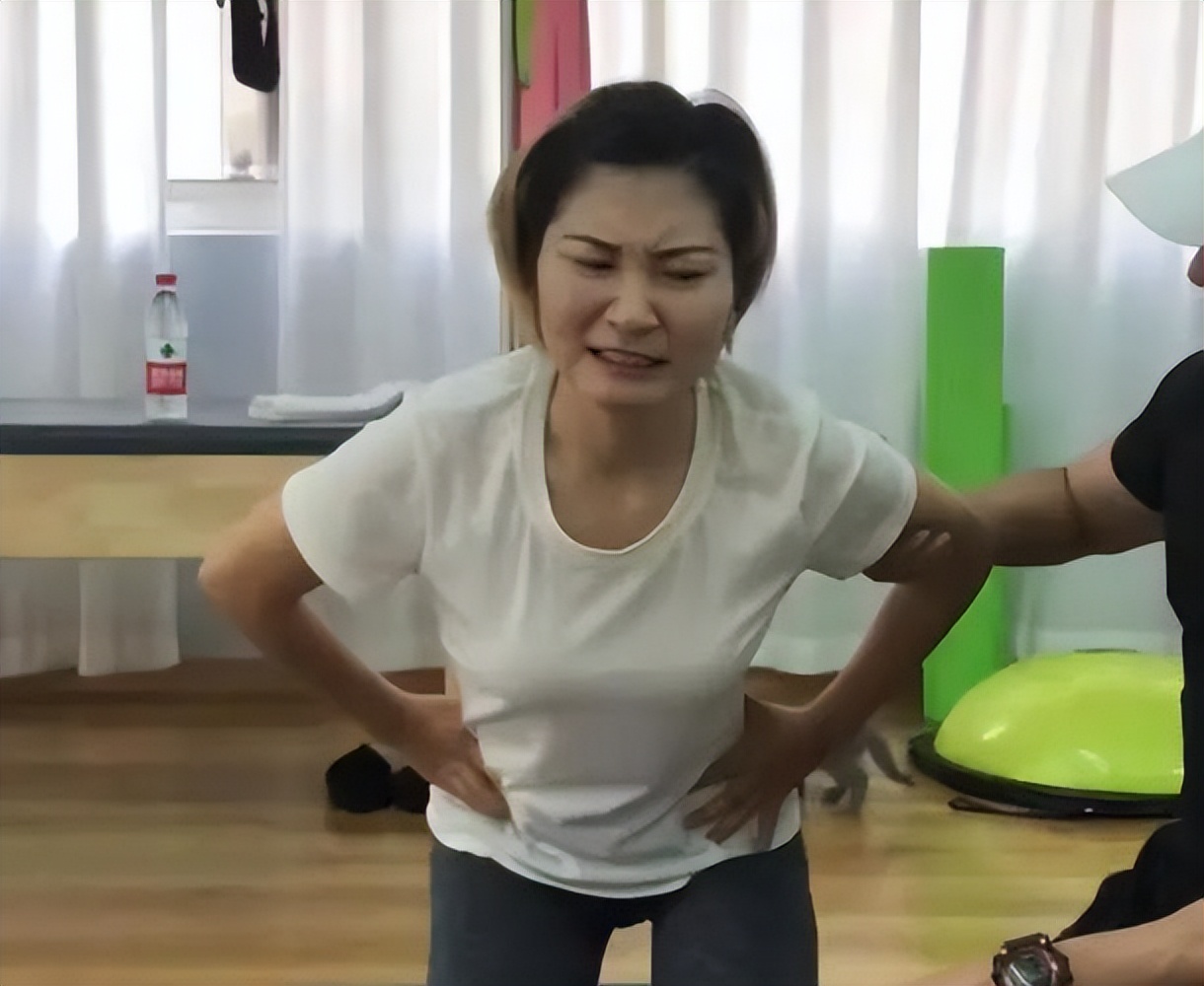 消失的她原型为泰国坠崖案,消失的她原型坠崖当事人