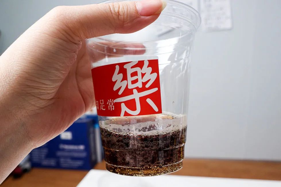 俄罗斯零食测评视频,俄罗斯测评网红零食