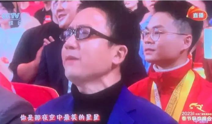 张一一评于蕾兔年春晚10大不足称赵丽颖歌曲败笔