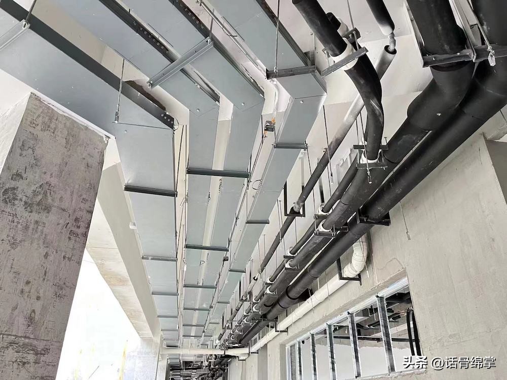 抢工期抓进度施工方案,抢时间赶工期重点项目五一忙不停