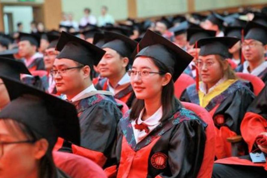 曹晓洁喜欢自己的专业吗,最牛专科生曹晓洁的成长经历