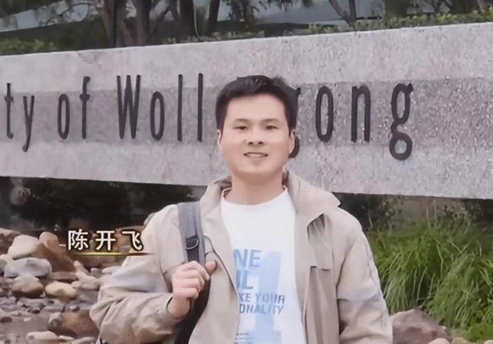 小伙放弃打工到大山里养殖,小伙放弃百万年薪转行回乡养猪