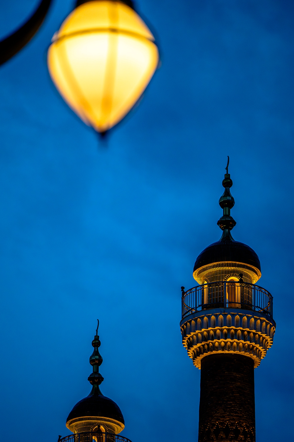 夜幕下的乌鲁木齐尼康小三元*疆新**试用手记