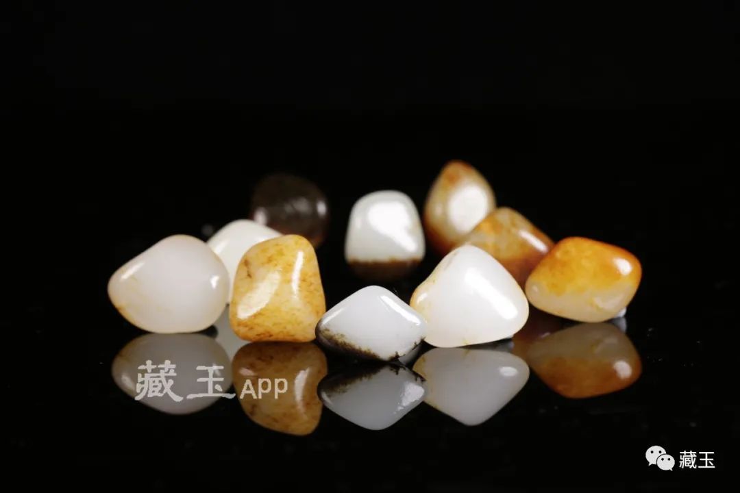 什么样的籽料手串值得入手,价值两万的和田玉圆珠手串