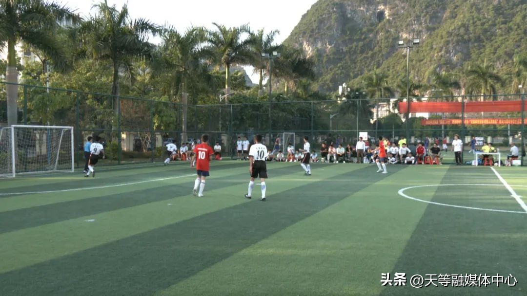 热烈祝贺中共二十大胜利召开,热烈祝贺党的二十大胜利召开