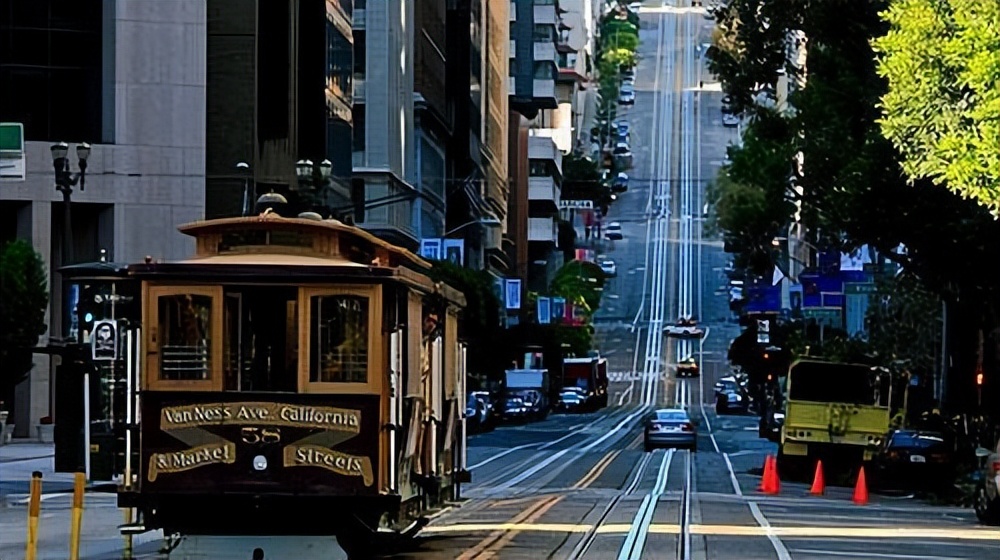 回味旧金山探访成功者的庄园,一种窗口令艾尔卡彭等囚犯备受折磨