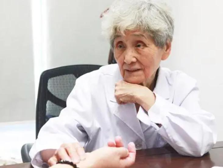 中医药膏治小儿湿疹,中药外敷治湿疹越敷越严重