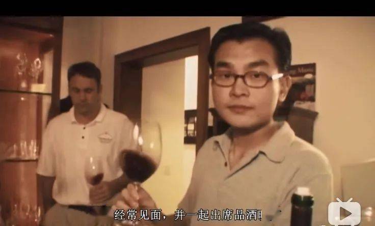 没考上大学?就自己办一个!男生自创“野鸡大学”,揭开爬藤陷阱