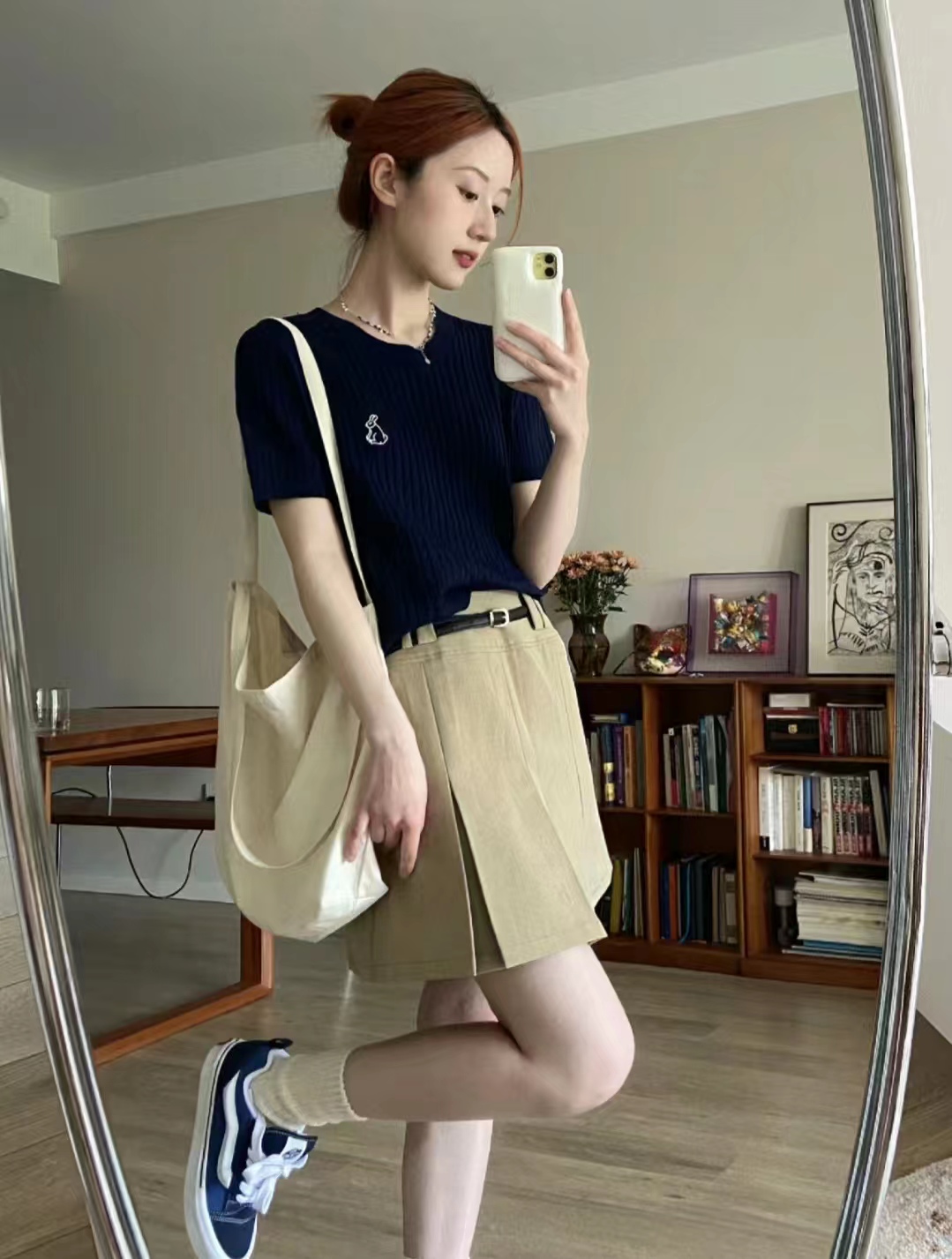 卡其色衣服怎样搭出高级感,卡其色短大衣的最佳搭配高级感