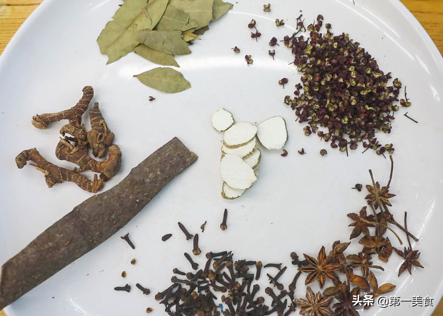 20年秘制酱牛肉的配方,珍藏10年的秘制酱牛肉配方