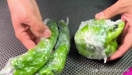 油炸的茄子冷冻2个月还能吃吗 (茄子渣放冰箱冷冻两年还可以吃吗)