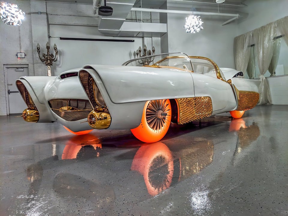 一组真实的照片:120米的长距离水漂,墨西哥的陶土武士