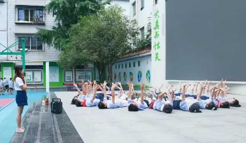 小学课后服务语文,金康园小学课后服务课