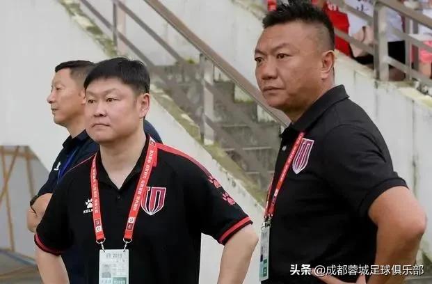 中超成都蓉城凯旋,中超升班马成都蓉城凯旋