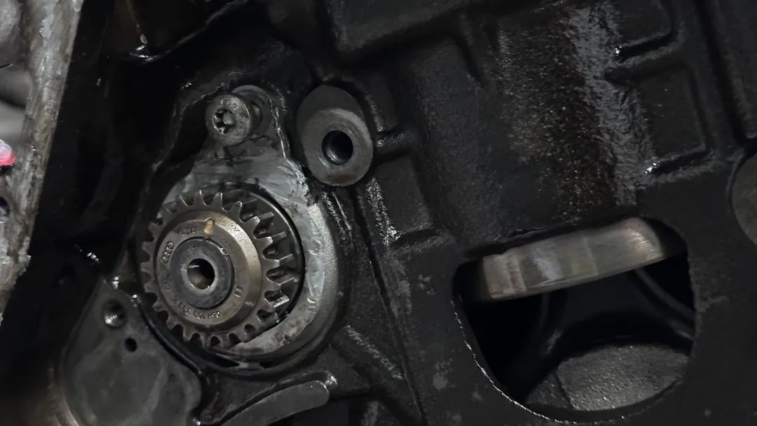 12年大众途观二手车翻新,大众途观外观塑料件翻新