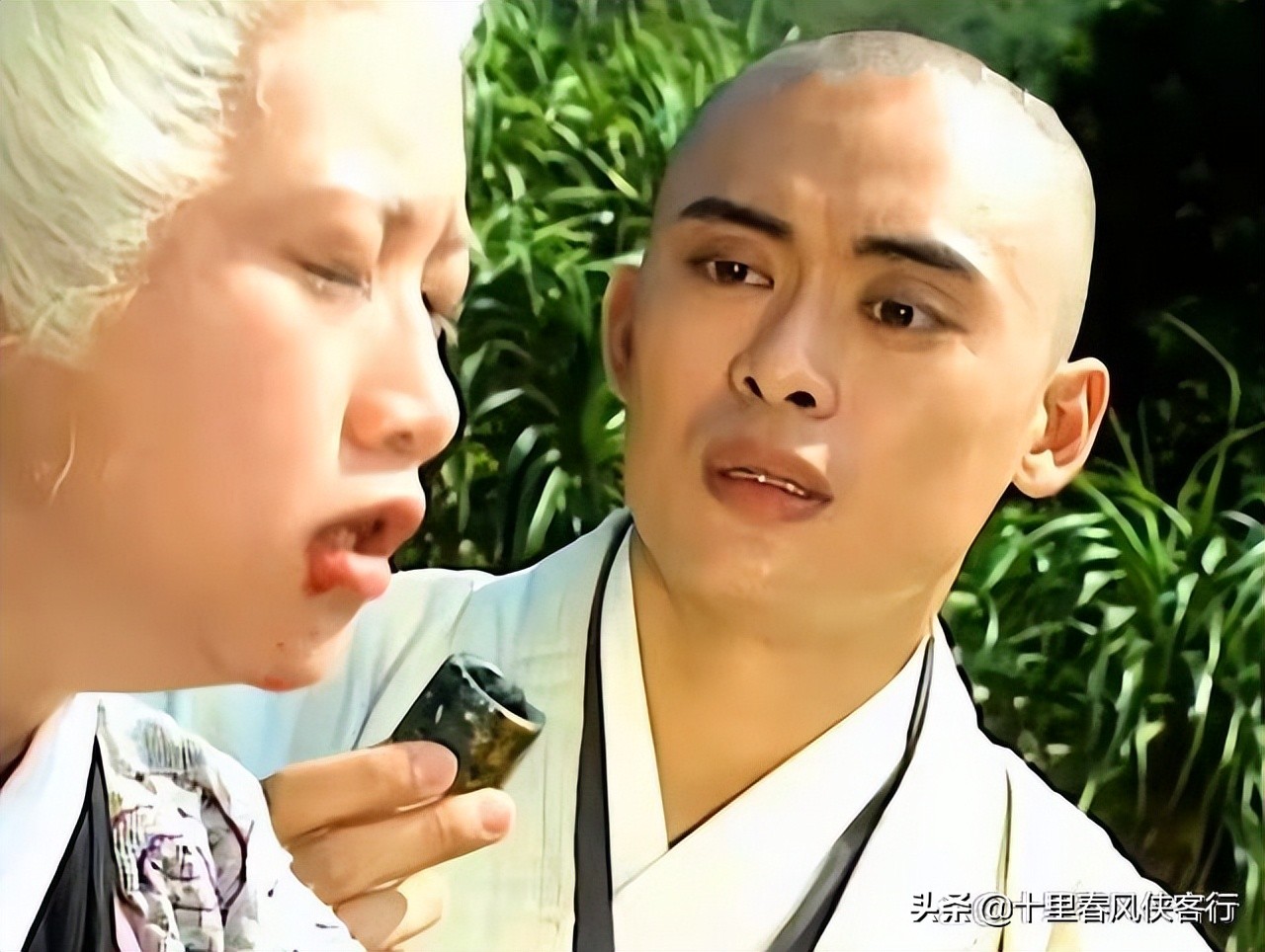 武侠世界,江湖中人如何实现通讯自由?飞鸽传书只是5大途径之一