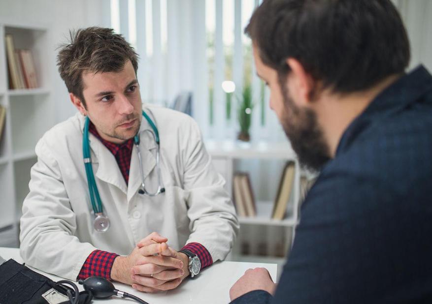 怎么刷牙嘴都臭是咋回事,怎么刷牙牙齿都有异味