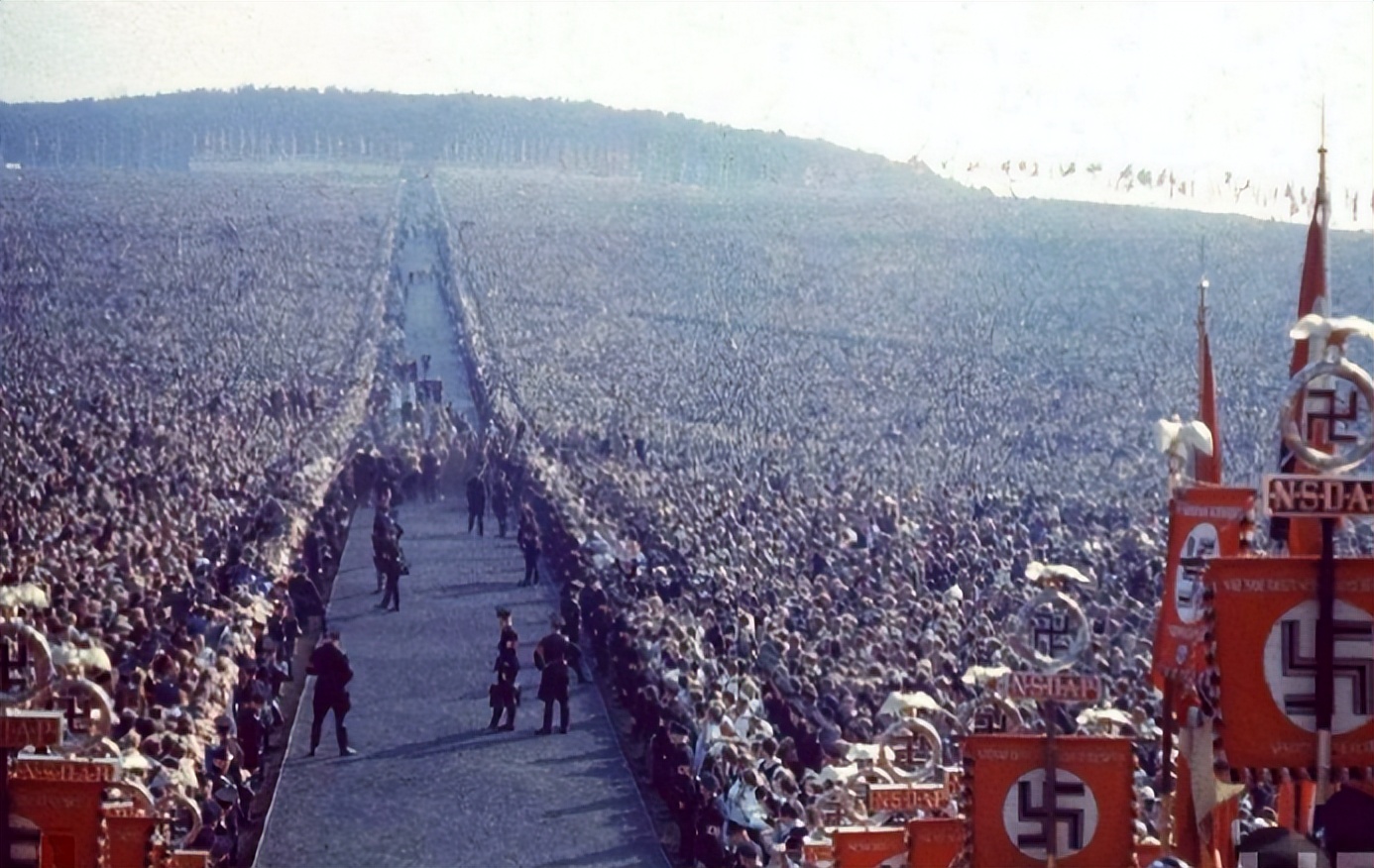 关于德国纳粹历史问题,对纳粹最客观的评价