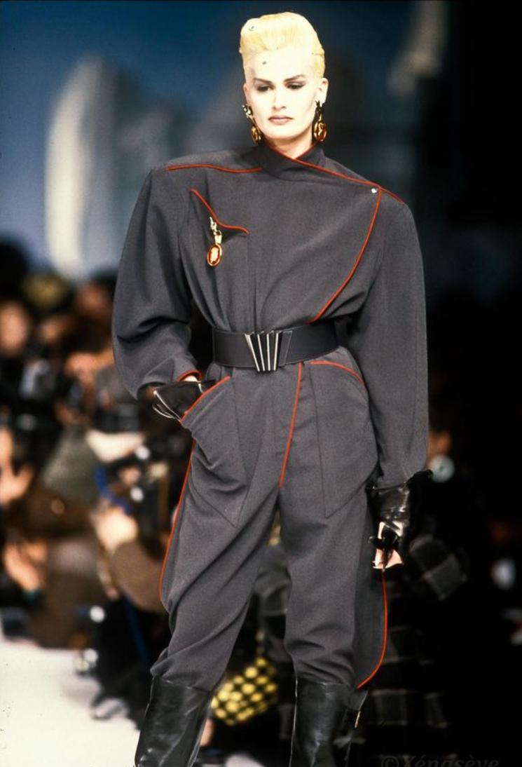 美少女战士的作者是否是名媛,美少女战士作者和富坚义博