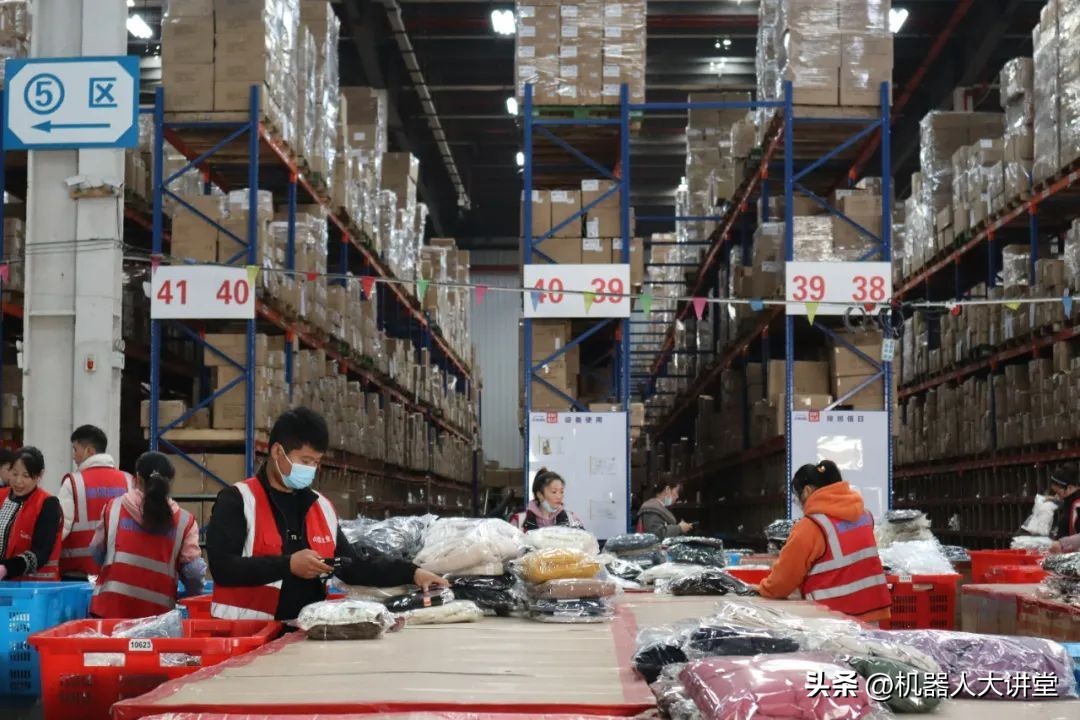 每小时30,000件，立镖小黄人实力获伊藤忠认可