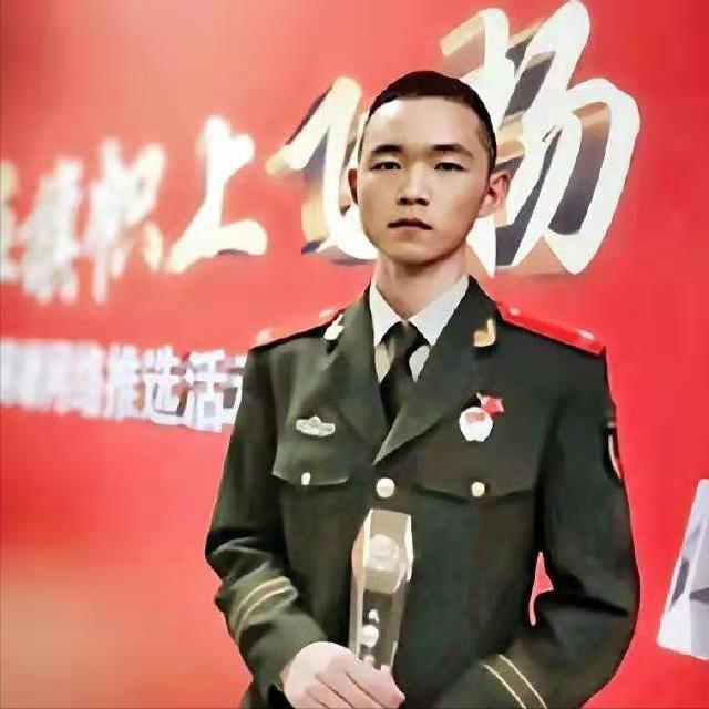 19岁战士身中13弹仍擒获歹徒,19岁武警战士身中13弹仍追击