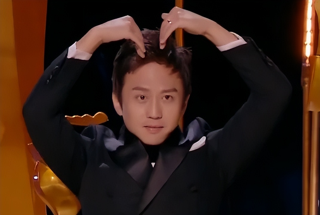 邓超孙俪金鸡奖秀恩爱,百花奖邓超孙俪红毯